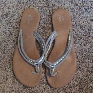 Mudd Flip Flops